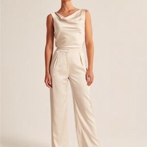 Abercrombie & Fitch Elegant cream satin slacks